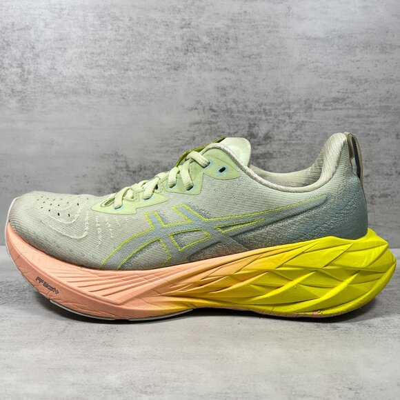 Asics Novablast 4 Paris Running Shoes - Women's Size 9 - Green Yellow - Picture 1 of 10